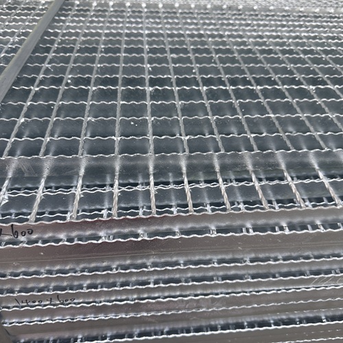 鋼格柵板采購避坑指南，別再被忽悠