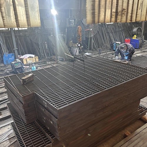 不同場景鋼格板選型技巧，照著買準(zhǔn)沒錯(cuò)