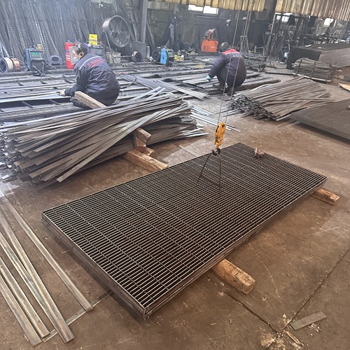 別被低價忽悠！鋼格板性價比高低看這3個硬指標(biāo)