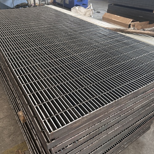 鋼格板融入商業(yè)與藝術(shù)打破工業(yè)材料邊界