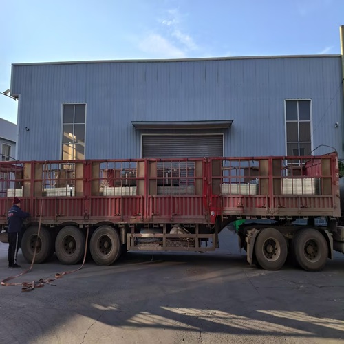 城市廣場用鋼格板效果驚艷超出預(yù)期