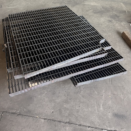 市政工程用鋼格板常見用途詳解